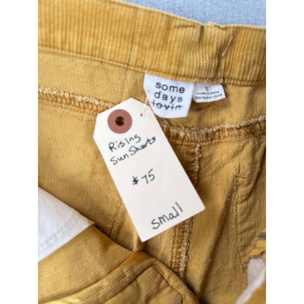 Some Days Lovin Rising Sun Mustard Yellow Corduroy Lace Up Shorts Womens Small - Picture 5 of 9